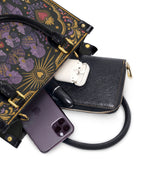 "Llevo a mis ancestros en la sangre" ver.3 Small Leather Handbag - interior | Paleta Bags
