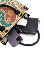 "Soy agua fluyo, me adapto, persisto" ver.5 Small Leather Handbag - interior | Paleta Bags