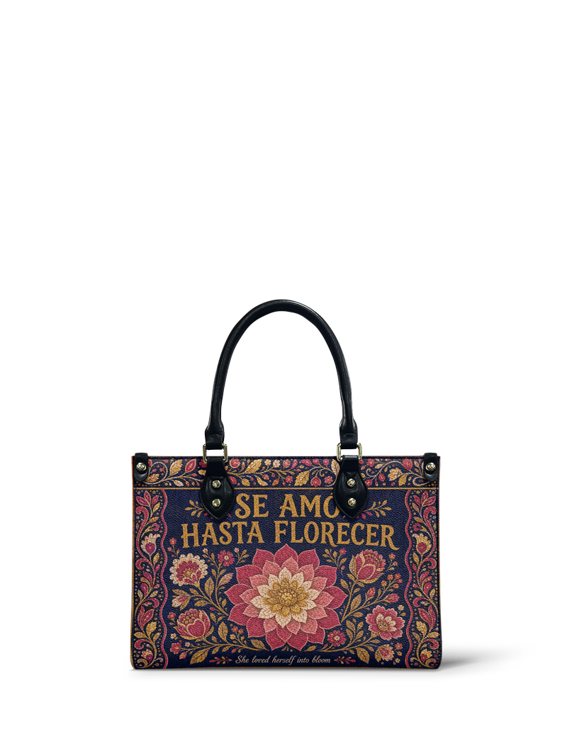 "Se amó hasta florecer" ver.4 Small Leather Handbag