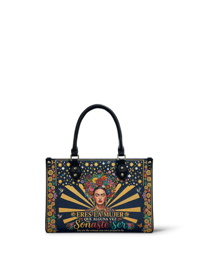 "Eres la mujer que alguna vez soñaste ser" ver.3 Small Leather Handbag