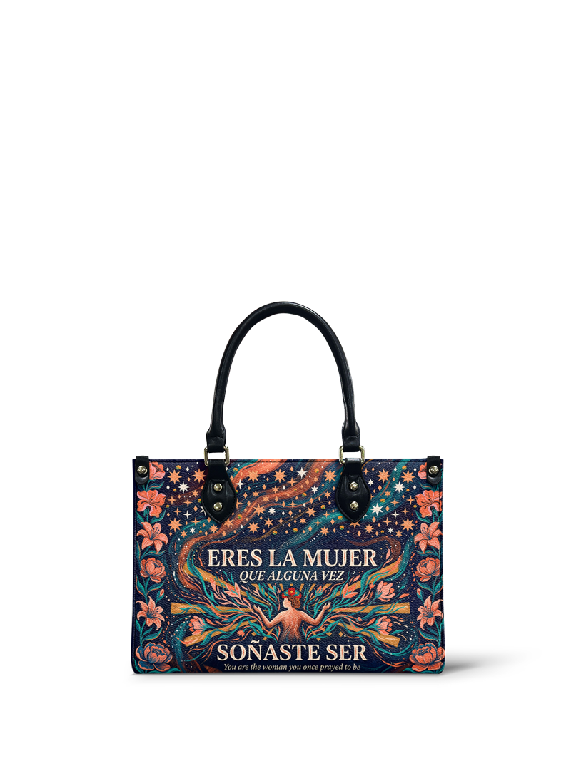 "Eres la mujer que alguna vez soñaste ser" ver.5 Small Leather Handbag