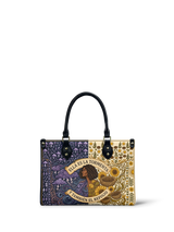 "Ella es la tormenta y también el refugio" ver.2 Small Leather Handbag