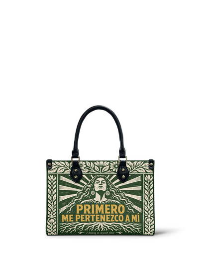 "Primero me pertenezco a mí" ver.4 Small Leather Handbag