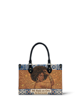"Mi Raíz es Oro" ver.1 Small Leather Handbag