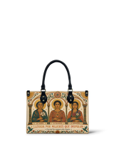"Llevada por mujeres que inspiran" ver.1 Small Leather Handbag