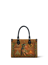 "Primero me pertenezco a mí" ver.7 Small Leather Handbag