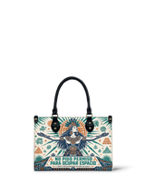 "No pido permiso para ocupar espacio" ver.4 Small Leather Handbag