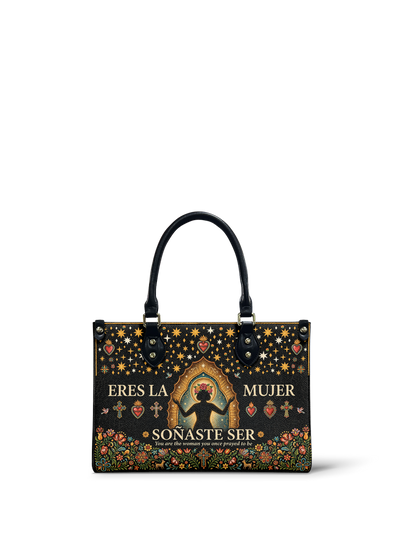 "Eres la mujer que alguna vez soñaste ser" ver.2 Small Leather Handbag